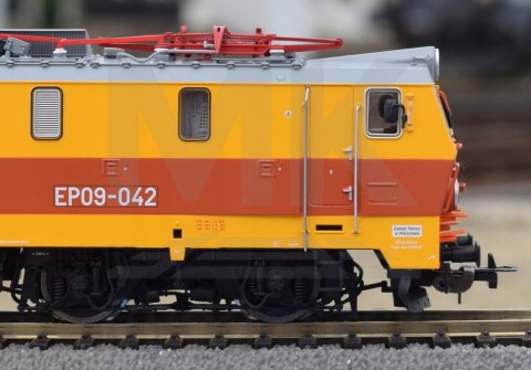 PIKO 97529 Lokomotywa EP09-042 PKP ep. V DCC+SOUND PIKO 97529 Lokomotywa EP09-042 PKP ep. V DCC+SOUND