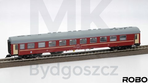 Wagon barowy 113A, PKP Przewozy Regionalne, BAR Poznań H0 Robo 260811 z ośw Wagon barowy 113A, PKP Przewozy Regionalne, BAR Poznań H0 Robo 260811 z ośw