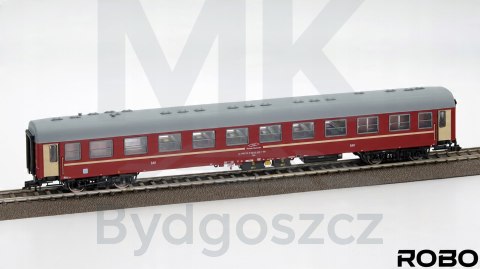Wagon barowy 113A, PKP Przewozy Regionalne, BAR Poznań H0 Robo 260811 z ośw Wagon barowy 113A, PKP Przewozy Regionalne, BAR Poznań H0 Robo 260811 z ośw