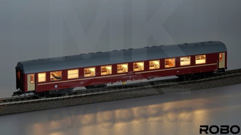 Wagon barowy 113A, PKP Przewozy Regionalne, BAR Poznań H0 Robo 260811 z ośw Wagon barowy 113A, PKP Przewozy Regionalne, BAR Poznań H0 Robo 260811 z ośw