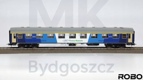 Wagon osobowy 112Az, PKP Przewozy Regionalne, Olsztyn H0 Robo 212821 z ośw. Wagon osobowy 112Az, PKP Przewozy Regionalne, Olsztyn H0 Robo 212821 z ośw.