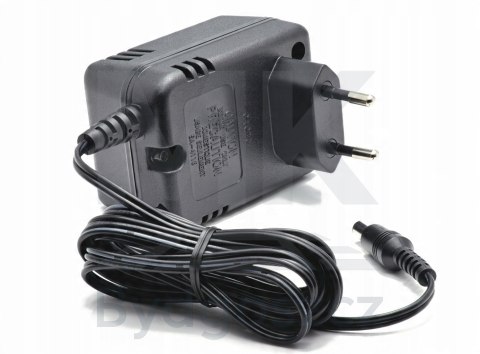 Zasilacz 230V~ / 15V- 400mA Roco 10723