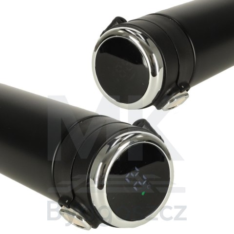 Kubek bidon termiczny z ustnikiem termos LED 420ml czarny Kubek bidon termiczny z ustnikiem termos LED 420ml czarny