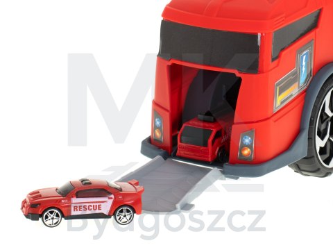 TIR laweta ciężarówka samochód transporter naczepa 2w1 parking resoraki straż pożarna 2 auta czerwone TIR laweta ciężarówka samochód transporter naczepa 2w1 parking resoraki straż pożarna 2 auta czerwone
