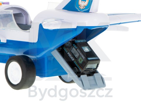Transporter samolot + 6 aut policja bok/przód Transporter samolot + 6 aut policja bok/przód