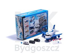 Transporter samolot + 3 auta policja