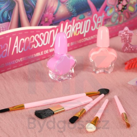 Kuferek zestaw kosmetyków do makijażu i paznokci makeup kosmetyki cienie lakiery szuflady syrenka Kuferek zestaw kosmetyków do makijażu i paznokci makeup kosmetyki cienie lakiery szuflady syrenka