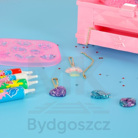 Kreatywny zestaw do robienia biżuterii koralików zawieszek magiczne pudełko UV Kreatywny zestaw do robienia biżuterii koralików zawieszek magiczne pudełko UV