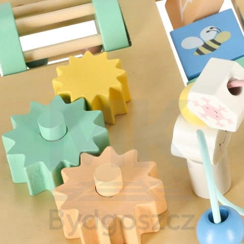 Stolik manipulacyjny LULILO montessori miętowy Stolik manipulacyjny LULILO montessori miętowy